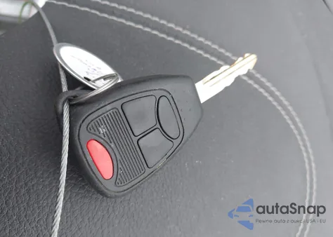 2013 Dodge Avenger Se z USA, uszkodzony, nr VIN 1C3CDZAB6DN599246